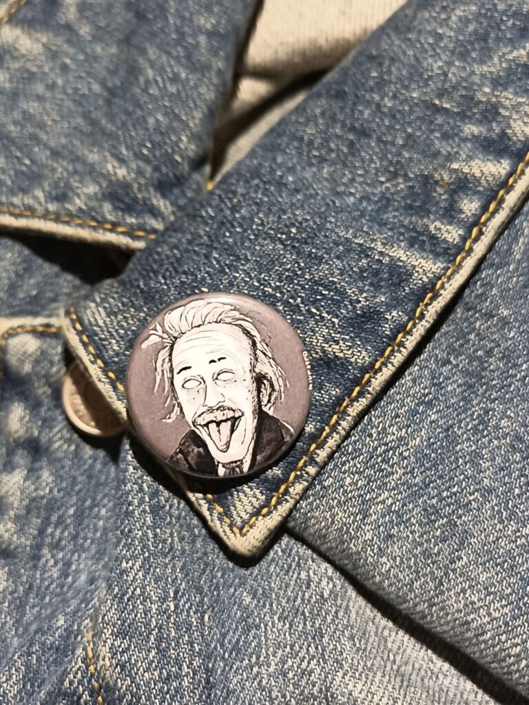 Albert Einstein Zombie Pin – Quirky Gift for Horror & Sci-Fi Fans