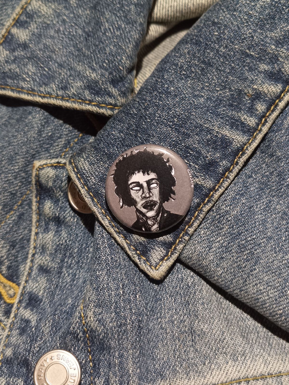 Jimi_Hendrix_Zombie_Pin_Spooky_Gift_for_Music_Horror_Fans